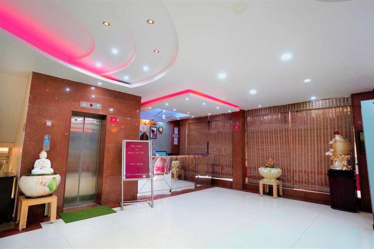 Hotel The Rts Plaza New Delhi Luaran gambar