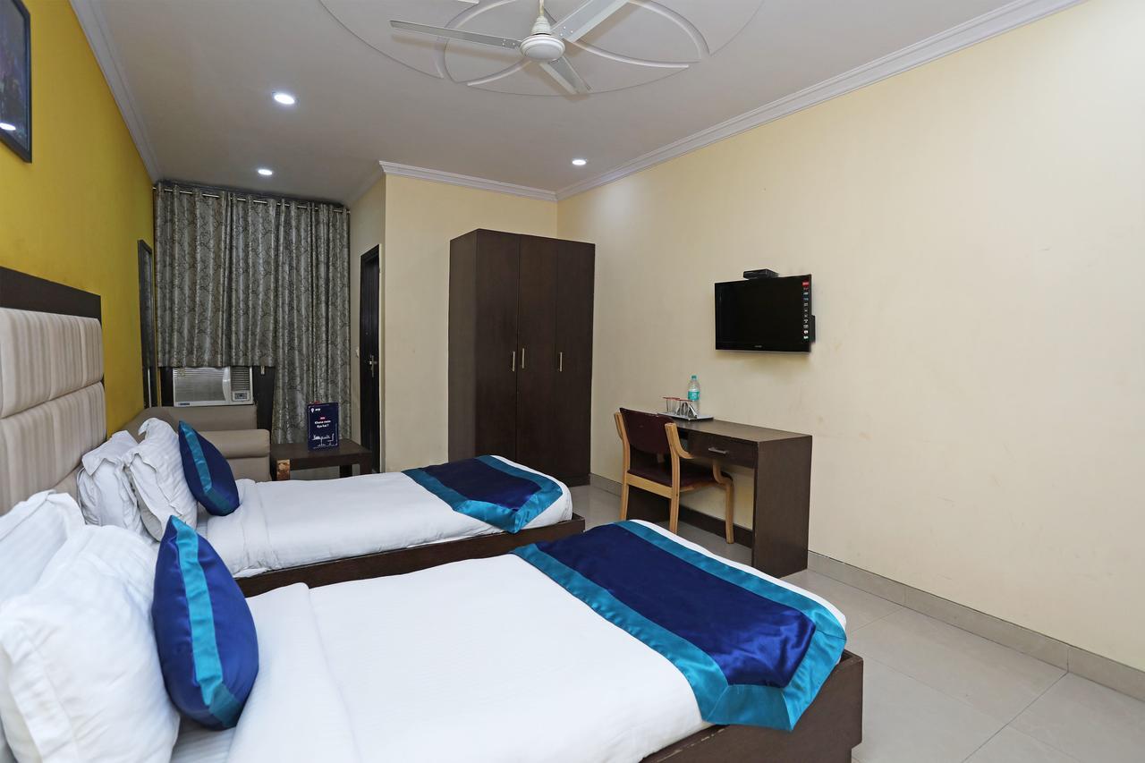 Hotel The Rts Plaza New Delhi Luaran gambar