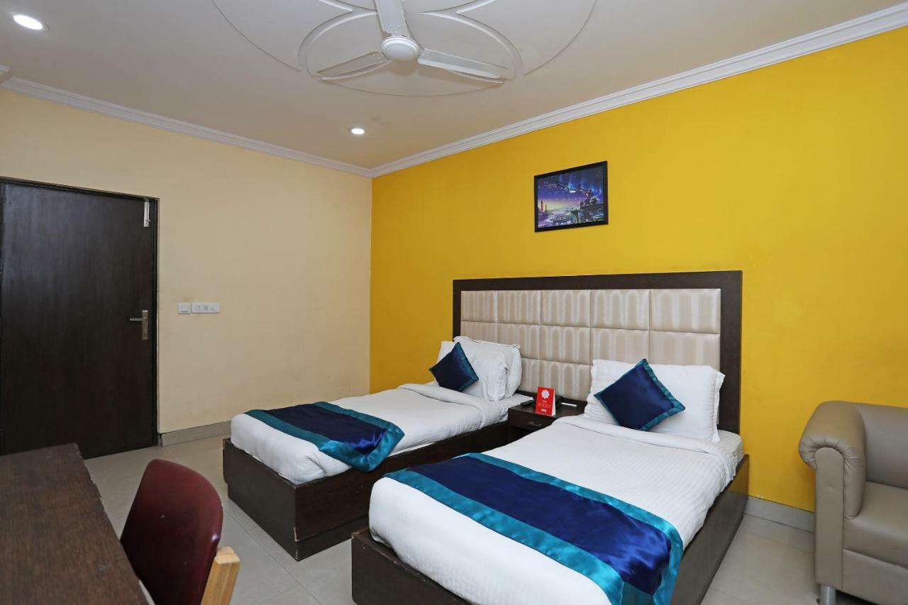 Hotel The Rts Plaza New Delhi Luaran gambar