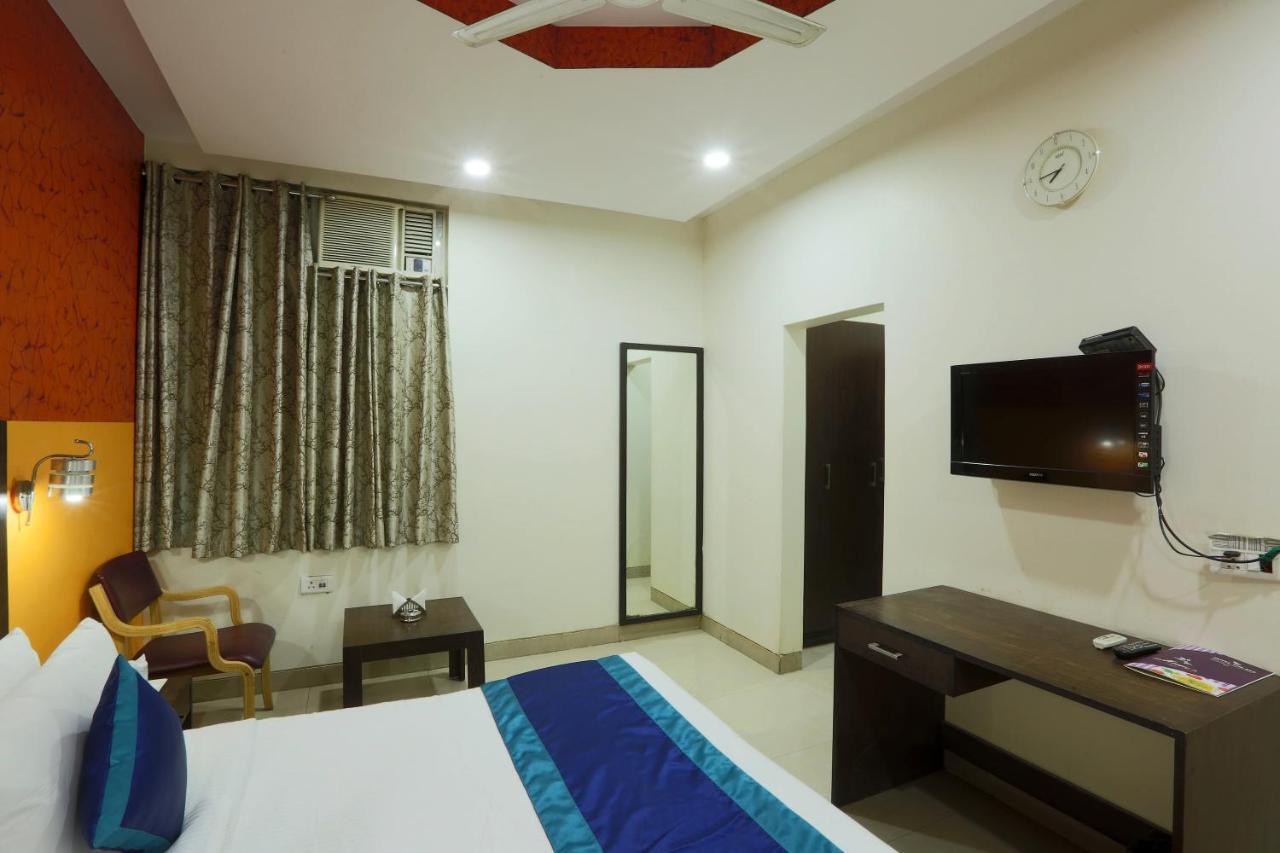 Hotel The Rts Plaza New Delhi Luaran gambar