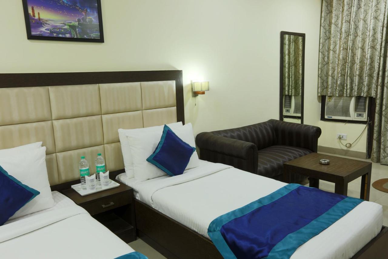 Hotel The Rts Plaza New Delhi Luaran gambar