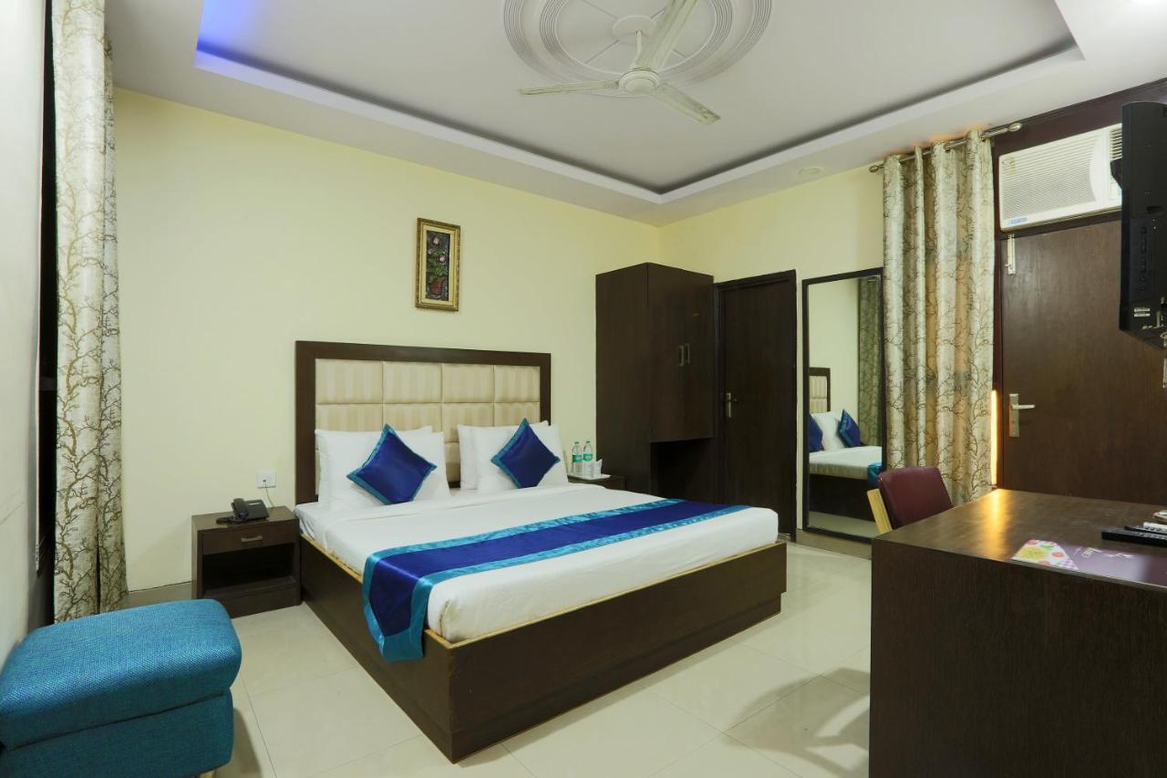 Hotel The Rts Plaza New Delhi Luaran gambar